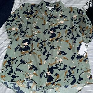 Nine West Green Floral Button Down Shirt
